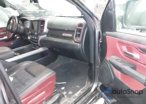 2020 Ram 1500 Rebel 4X4 5'7 Box z USA, uszkodzony, nr VIN 1C6SRFLT3LN258048